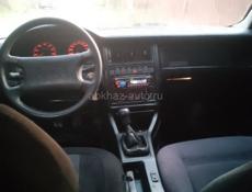 Audi 80