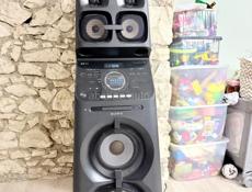 Музыкальная колонка SONY
