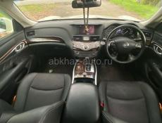 Nissan fuga