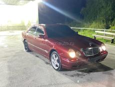 Mercedes-Benz E-Класс