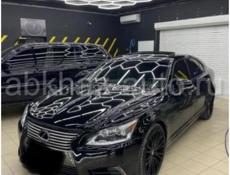 Lexus LS