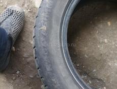 Шины 205/55 шестнадцатый за 2.500 отдают две штуки срочно сегодня только