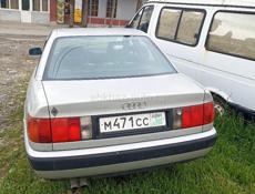 Audi 100