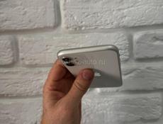 iPhone 11 64gb white 