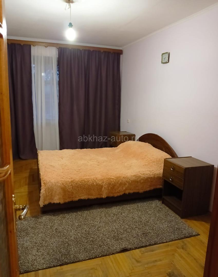 Сдается 3х ком. квартира Сухум Кодорское шоссе дом 12