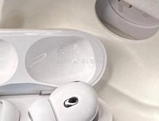 Новые наушники AirPods Pro 2