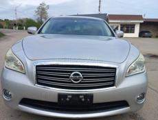 Nissan fuga