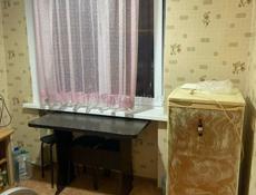 Курорт Гагра, ул Абазгаа, 2 этаж, 1 ком, жилая, довоенная.