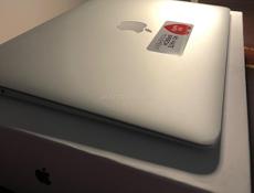 Продаю MacBook Air 13  