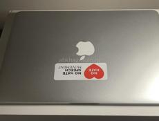 Продаю MacBook Air 13  