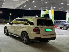 Mercedes-Benz GL-Класс