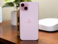 ПРОДАМ iPhone 15