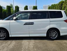 Honda Еlysion