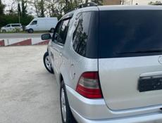 Mercedes-Benz ML