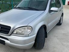 Mercedes-Benz ML
