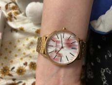 Часы женские ARMANI EXCHANGE 