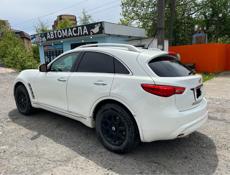 Infiniti FX