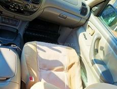 Toyota Sequoia