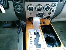 Infiniti QX56