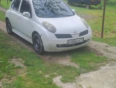 Nissan March
