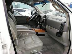 Infiniti QX56