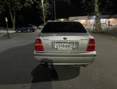 Toyota Progres