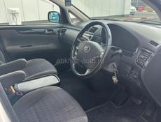 Toyota Ipsum