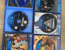 Диски с играми для PS4 и PS5 