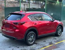 Mazda 5