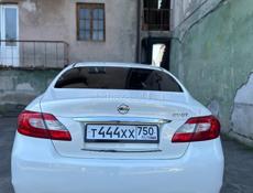Nissan fuga
