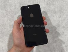 iPhone 8 Plus 64gb black 