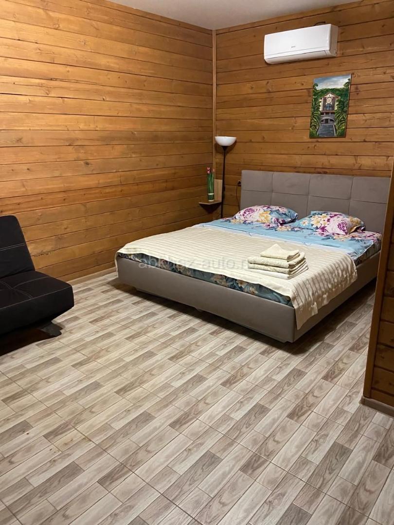 Номера в центре у моря