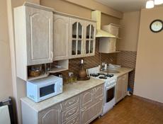 Сдам квартиру на Абазгаа (ПОСУТОЧНО)