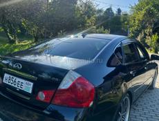 Infiniti M35