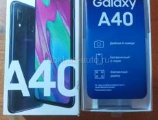 SAMSUNG A40