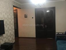 Продается квартира по улице эшба с ремонтом 2 этаж
