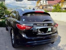 Infiniti FX
