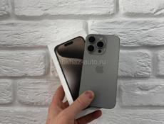 iPhone 15 pro 256gb natural 