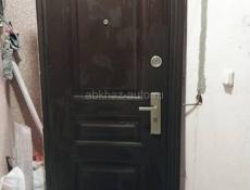 Продаётся двери три