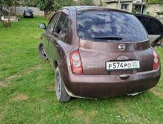 Nissan March