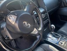 Infiniti