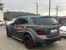 Mercedes-Benz ML