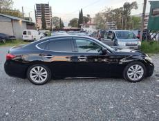 Nissan fuga