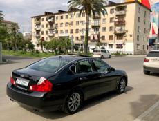 Infiniti M35