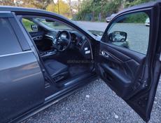 Nissan fuga