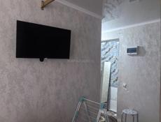 Продается квартира на старом поселке первый этаж 
