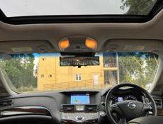 Nissan Fuga