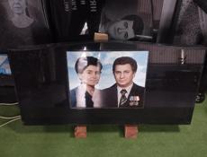 Памятники 