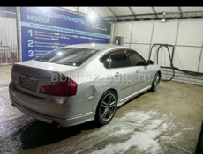 Nissan fuga