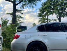 Infiniti G35